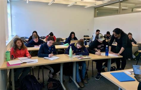 freshman writing seminar cornell|John S. Knight Institute .